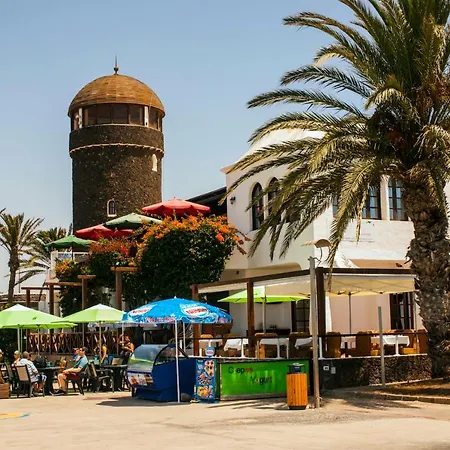 Castillo Mar 87 * كاليتا ذي فوستي